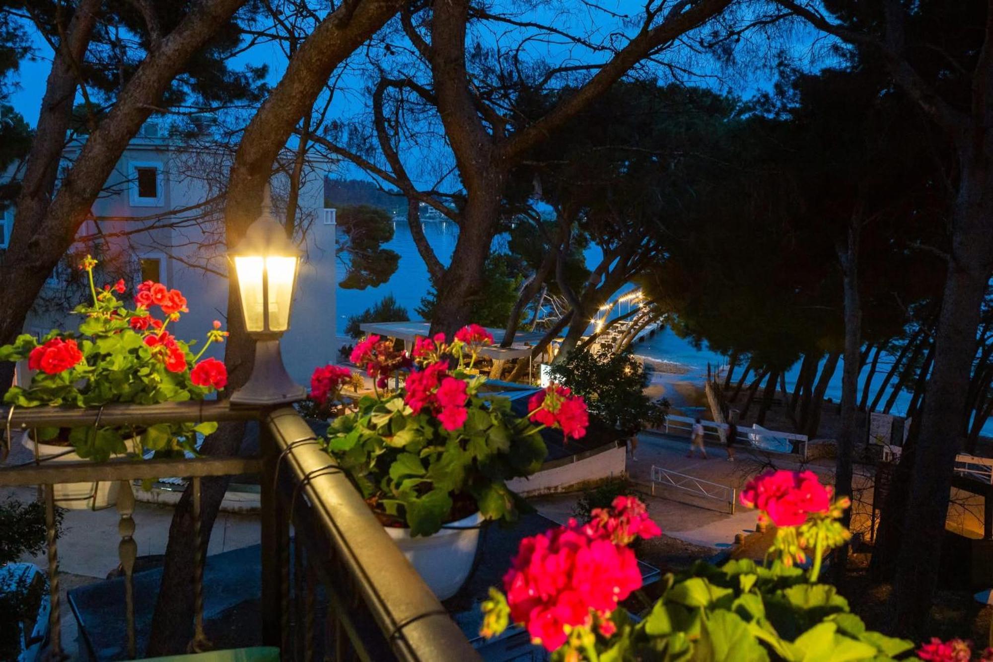 Beachfront Apartment Romilda Makarska Eksteriør bilde